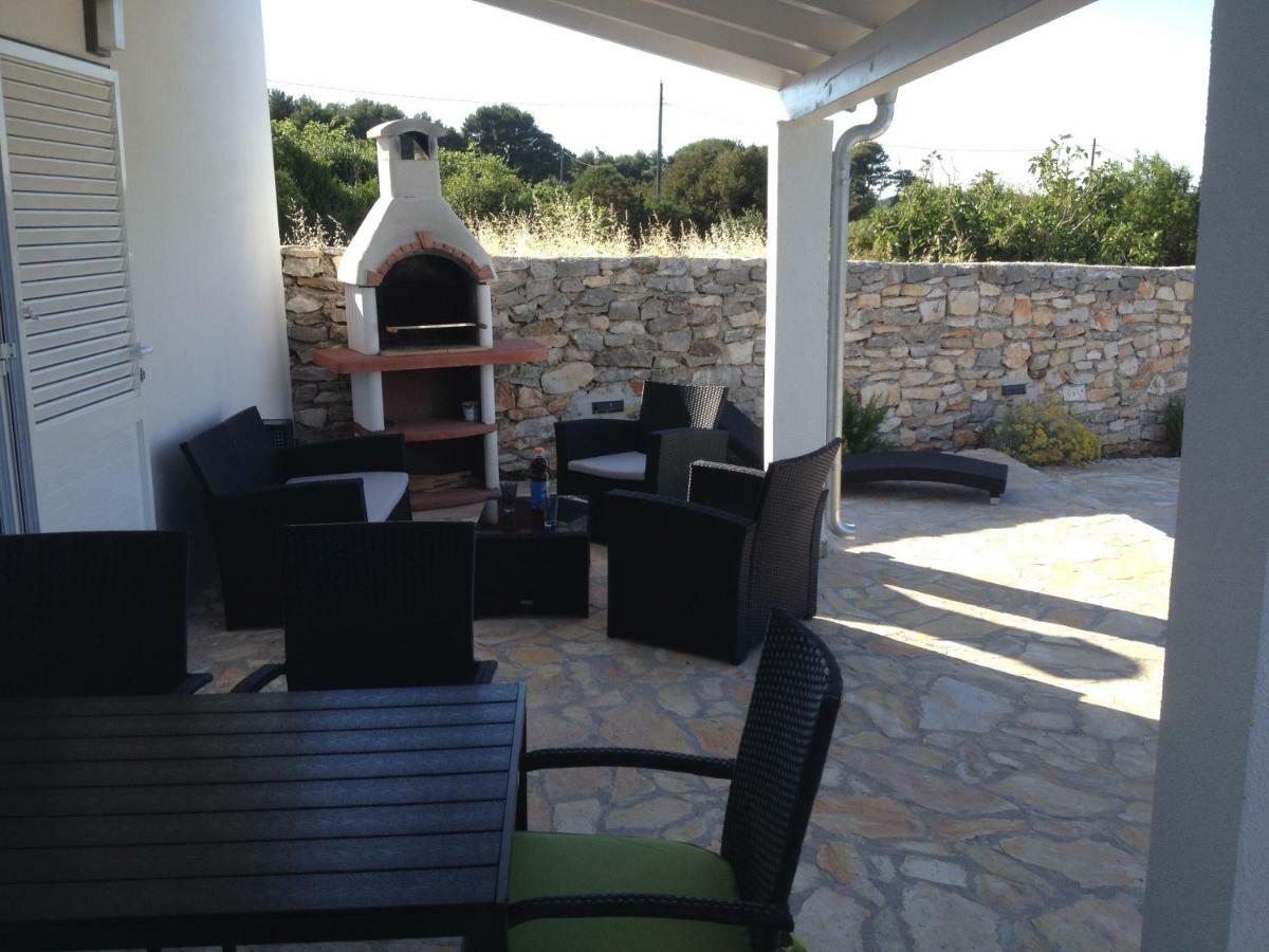 Villa House Sakarun With Swimming Pool Veli Rat Exterior foto
